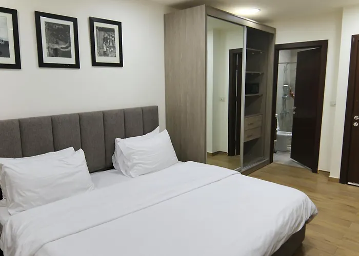 Sindyan Resort